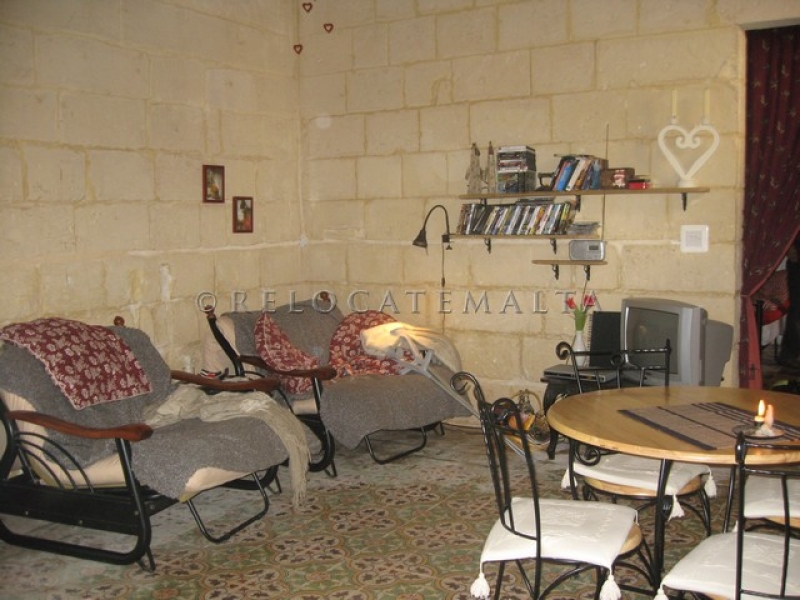 Maisonette, Valletta